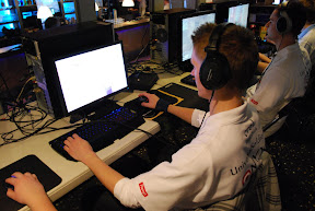 Crossfire Intel Challenge - Dzie� 3
