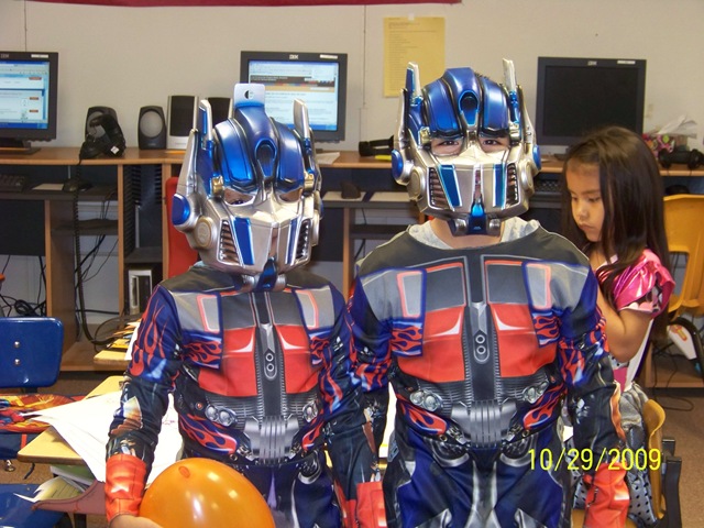 [halloween 073[2].jpg]