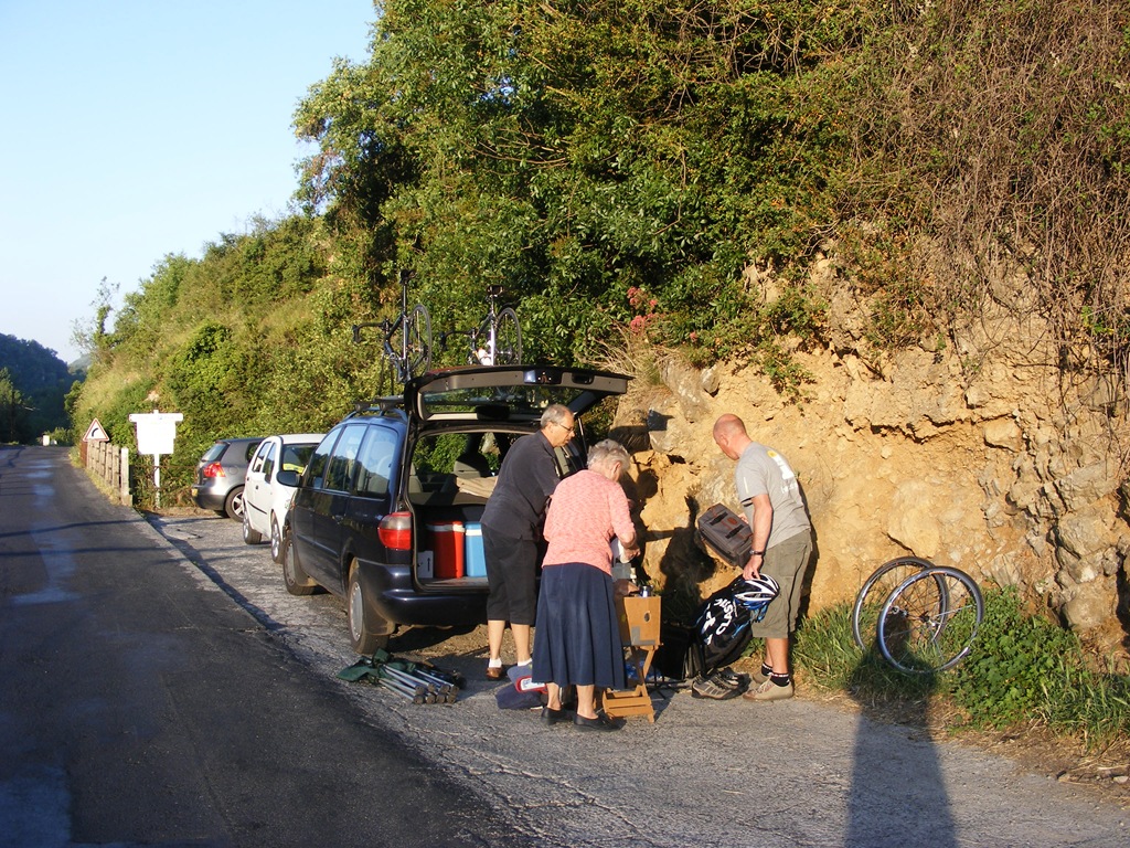 [2010-05 fietsvakantie frankrijk 214[4].jpg]
