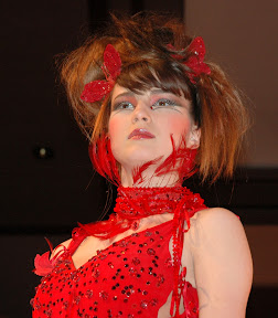 Pr&eacute;sentation de la collection coiffure Extravaganza (printemps-&eacute;t&eacute; 2008) &agrave; Evian par Christine...