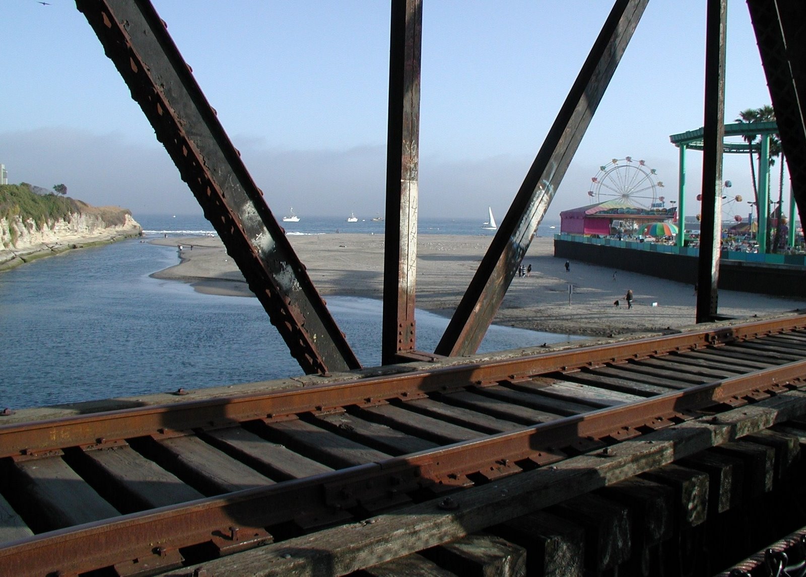 [2009.06.26riverview4.jpg]