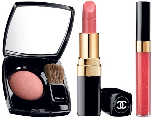 [Chanel-Spring-2011-Les-Perles-de-Chanel-Makeup-Collection-blush-lipstick-lip-gloss[2].jpg]