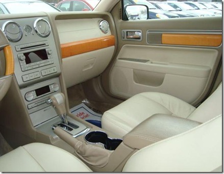 Inside Lincoln MKZ