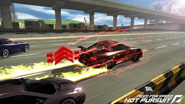 [Need for Speed Hot Pursuit Wii 1[4].jpg]