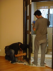 Varnishing the new door