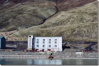 pyramiden-predio pyramiden-predio