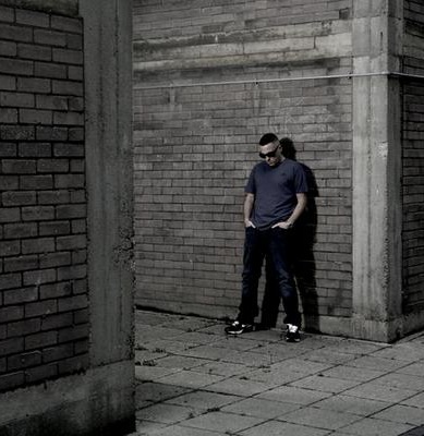 [l_962e10cfea484150b66bfcae3e620eea[3].jpg]
