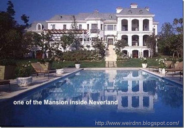 one of the Mansion inside Neverland1