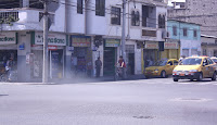  &ndash; En Bici, se respeta las señales de transito. &ndash; 28-jul-2010