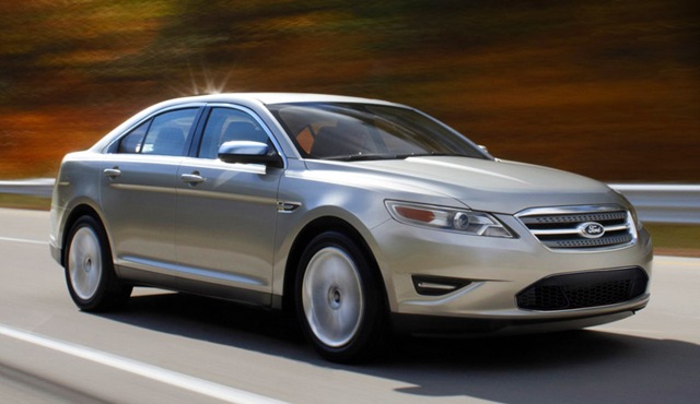[2010-Ford-Taurus-image[3].jpg]