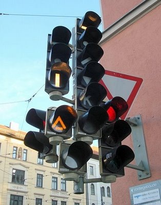 [semaforos divertidos[2].jpg]