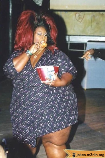 000946-fat-overweight-black-woman-with-huge-red-hair-eating-kfc-chicken11