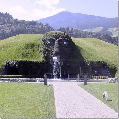 weird_fountains_5x weird_fountains_5x