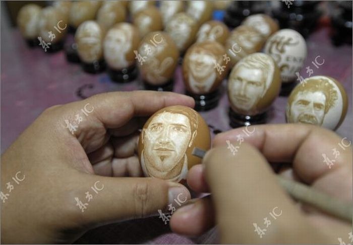 [arte con huevos migallinero (6)[2].jpg]