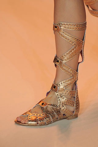 [Anna Sui 2.jpg]