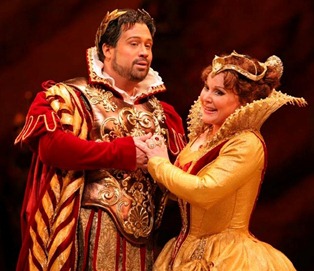 David Daniels as Cesare and Ruth Ann Swenson as Cleopatra in the John Pascoe production of GIULIO CESARE at the MET, 2007 [Photo by Marty Sohl]