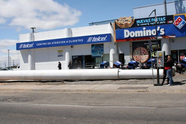 letrero cinepolis frente a nuevo mexicali