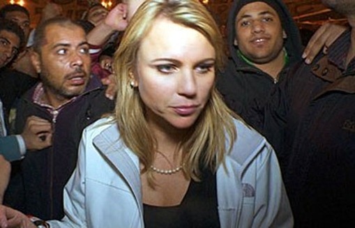 454-292-Lara_Logan_in_Egypt