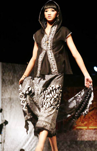 Model Baju Batik Modern 2012