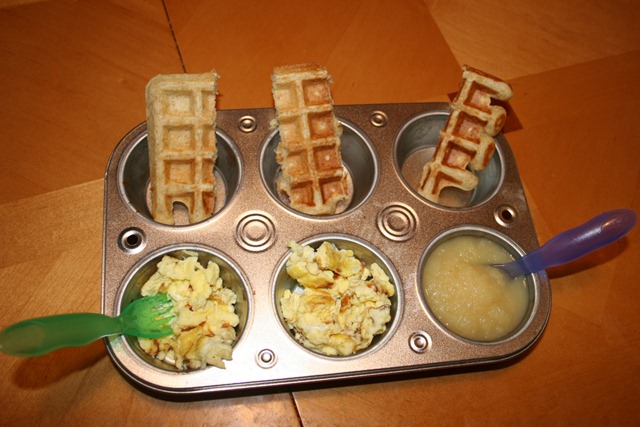 [2010-06-28 Muffin Tin Monday Breakfast[2].jpg]