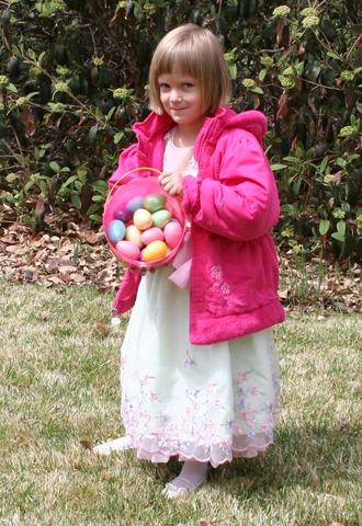 [2011-04-24 Easter (33)[4].jpg]