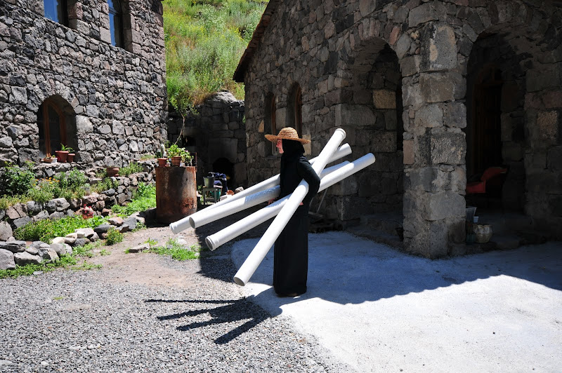 Их быт и их нравы: повседневная жизнь в фотографиях