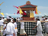 nomad4ever_indonesia_bali_ceremony_CIMG2647.jpg