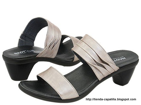 Tienda zapatilla:N777-04711490