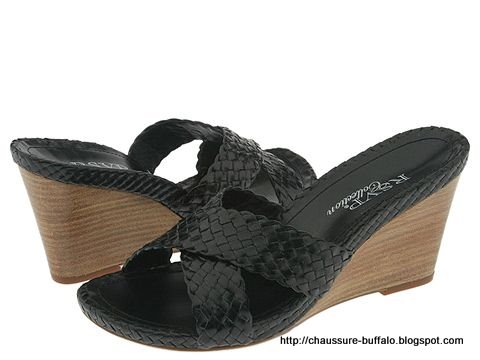 Chaussure buffalo:chaussure-534150
