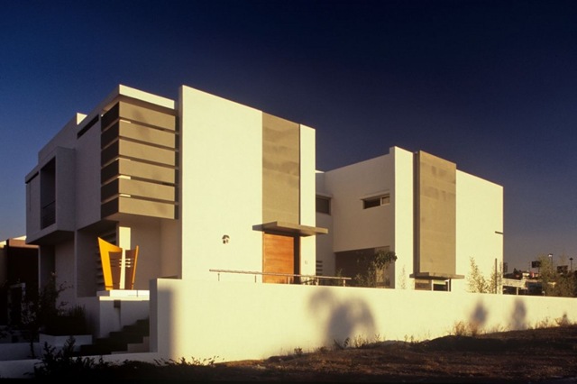 [Fachdas-casas-modernas-minimalistas-arquitectura-contemporanea[3].jpg]
