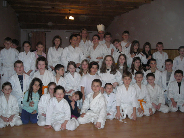 http://lh3.ggpht.com/_lgb-G1dFEIc/SaKmISE_-XI/AAAAAAAAHDo/vwXZ7wdblcE/s640/DSCN8653.JPG