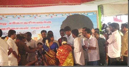 Vijay visits trichy marriage pictures