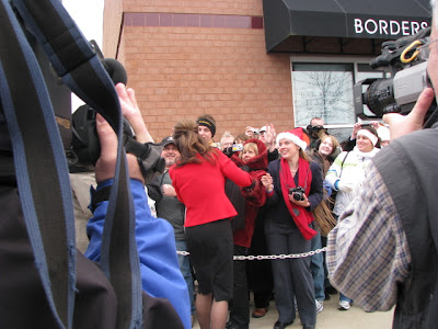 Former Vice Presidential Candidate Sarah Palin Signs Books in Springfield