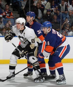 [crosbytavares[3].jpg]
