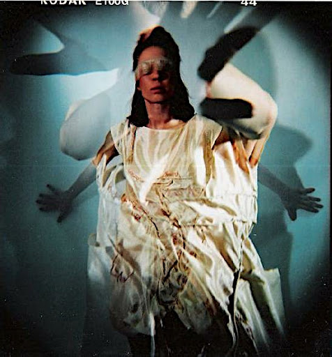 http://lh3.ggpht.com/_m4pUbQQViFQ/SYY1odLPStI/AAAAAAAALMg/kQxvgDNU39Q/scan_92204832_1.jpg
