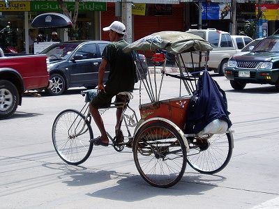 世界一エコなタクシー＝コーンケーン・東北タイ