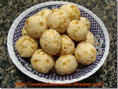 pão-de-queijo-3-ingredientes-03 pão-de-queijo-3-ingredientes-03