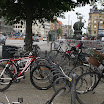 DSC03350.JPG - 4.07. Kopenhaga - Plac Ratuszowy (Raadhuspladsen) - już zaparkowaliśmy nasze rowery (w tle Smocza Fontanna)