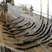 DSC03526.JPG - 9.07. Roskilde; Muzeum Łodzi Wikingów; 1000 - letnia  łódź wydobyta z dna Roskildefjordu (II)