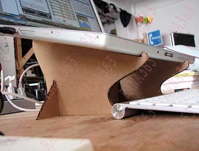 حامل للابتوب من الكرتون DIY-Cardboard-Laptop-Stand_thumb%5B3%5D