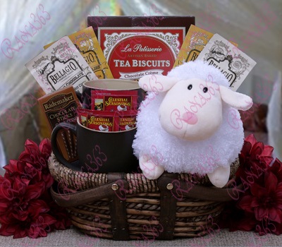 [LamberttheLambGiftSet4.jpg]