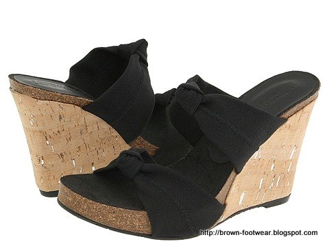 Brown footwear:W106-85482