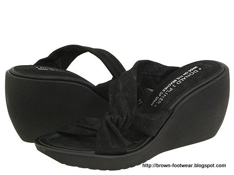 Brown footwear:R239-85430