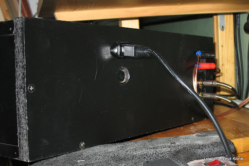 Amp backpanel
