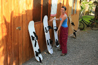 Later that day we were off buggying and boarding. Here we have Lynette showing off Huacachina's finest planks of wood... oh you mean these are SANDboards?