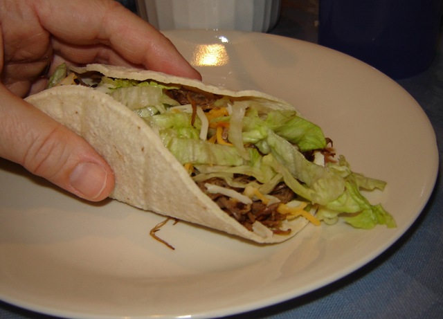 [ShreddedBeefSoftTaco7.jpg]
