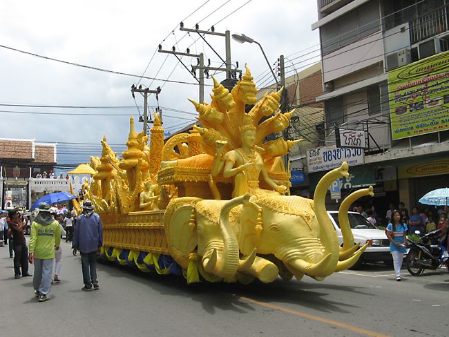 รูปภาพ ประเพณี งานวัน เข้าพรรษา ของไทย Part 1