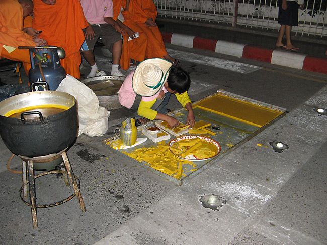 รูปภาพ ประเพณี งานวัน เข้าพรรษา ของไทย Part 2