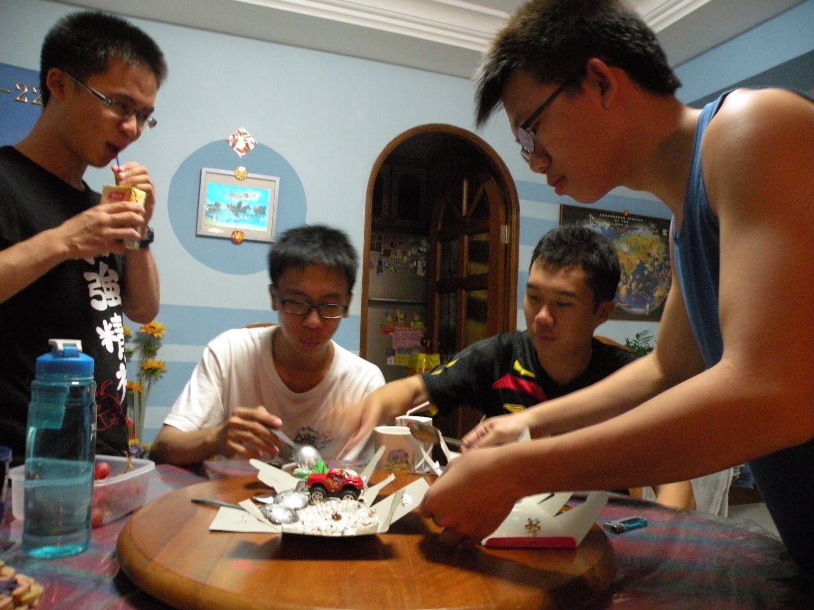 [DSCN38422.jpg]