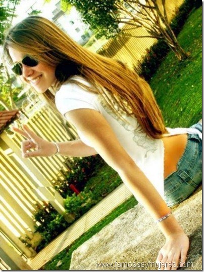 famosas-y-mujeres-chicas-blancas